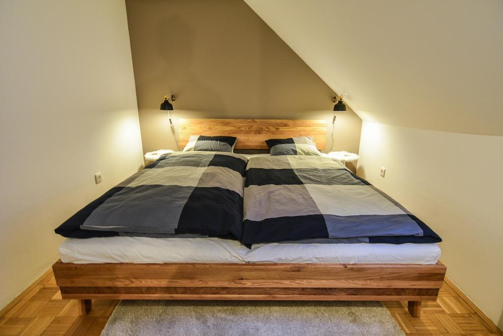 Strict City Apartments Ljubljana Extérieur photo